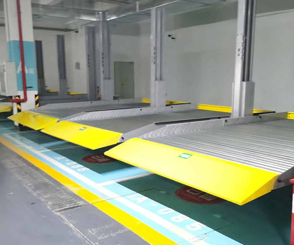 涪陵四柱簡易升降機械式停車設(shè)備租賃