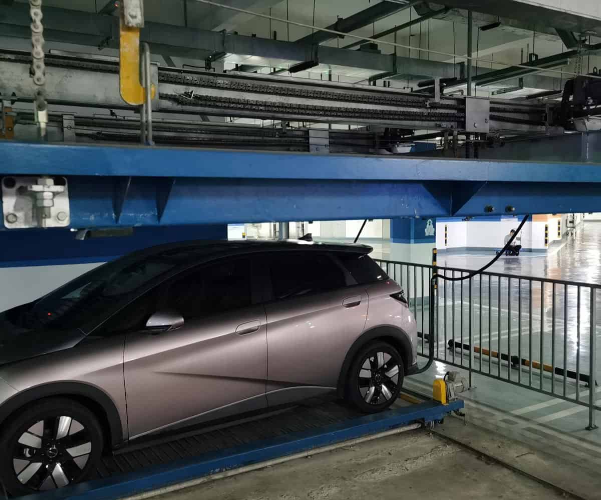 大渡口雙柱升降式機(jī)械式停車位改造