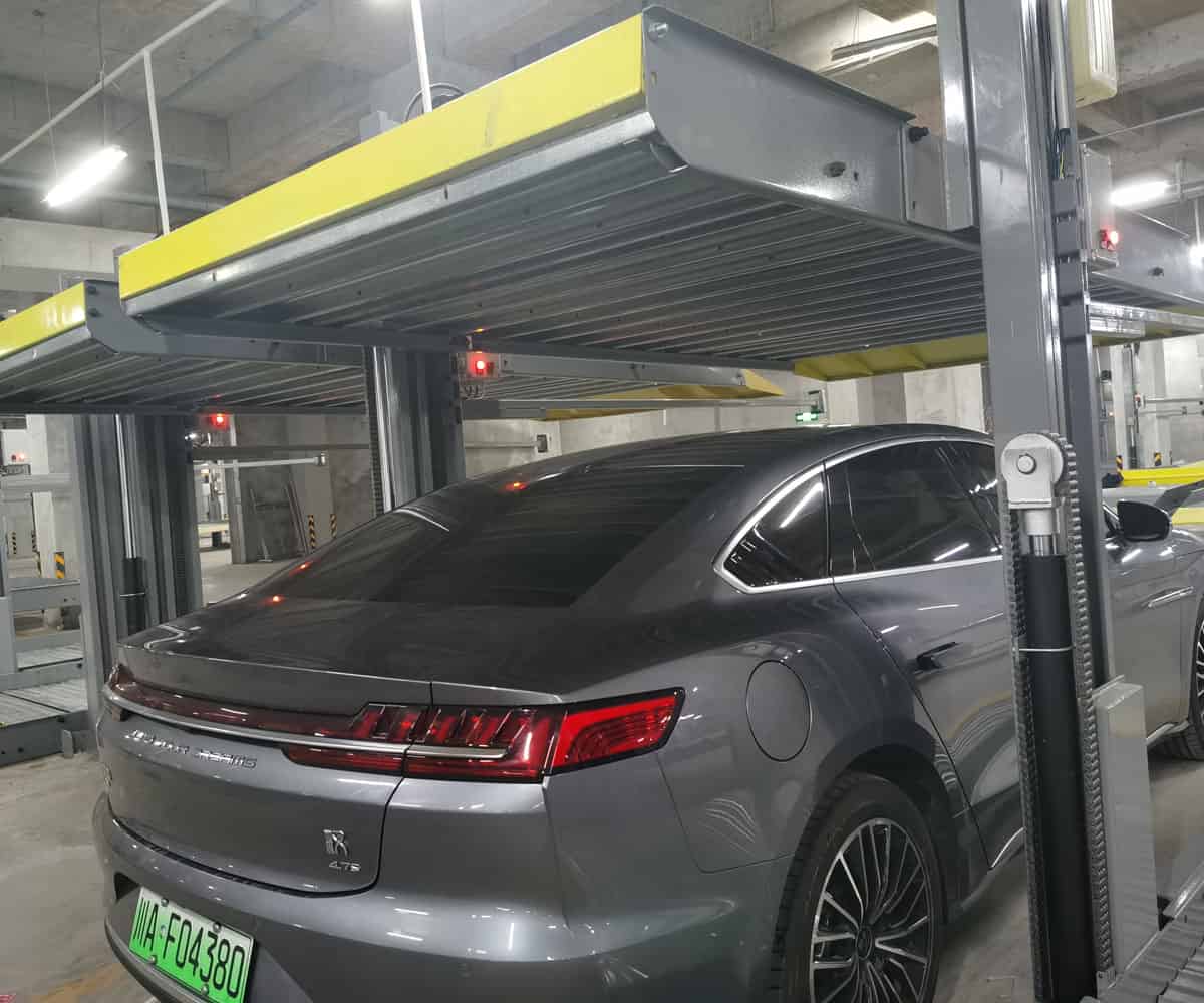 理塘雙層升降式機(jī)械式停車庫過規(guī)劃